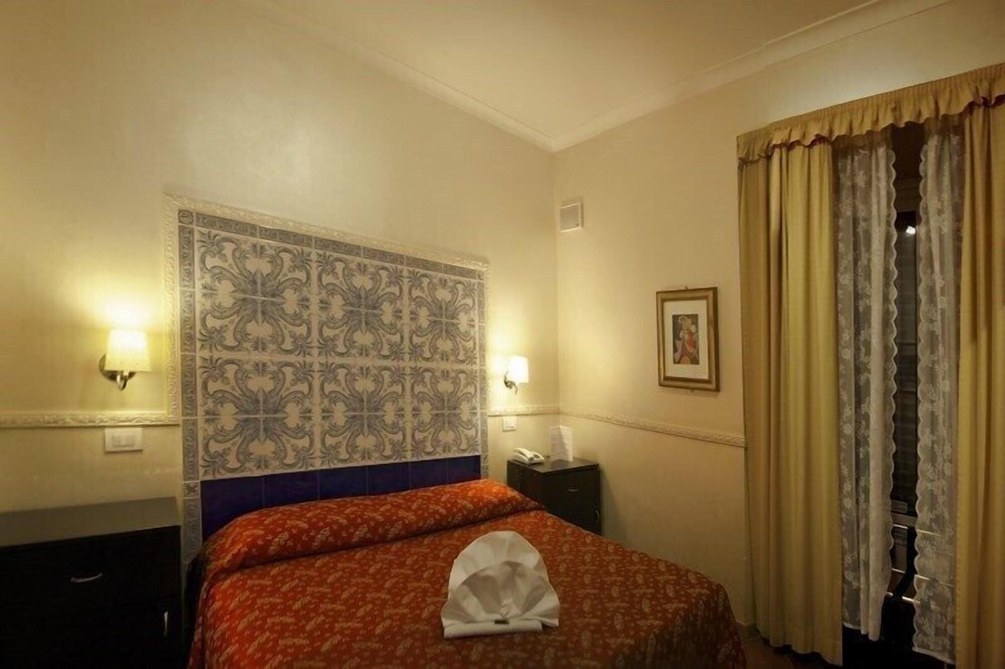 Hotel Picasso روما المظهر الخارجي الصورة