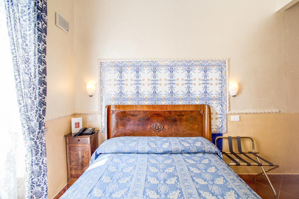 Hotel Picasso روما المظهر الخارجي الصورة